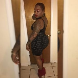 Meet your Posher, Precious